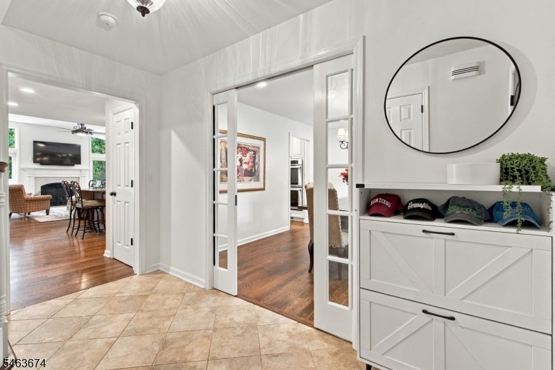 123 River Bend Rd