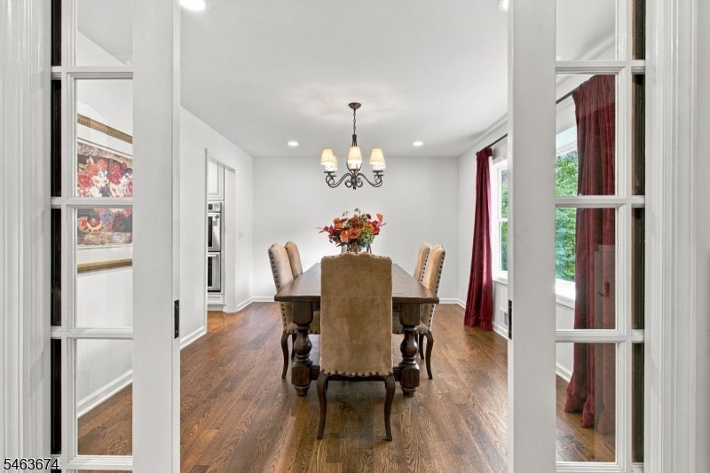 123 River Bend Rd