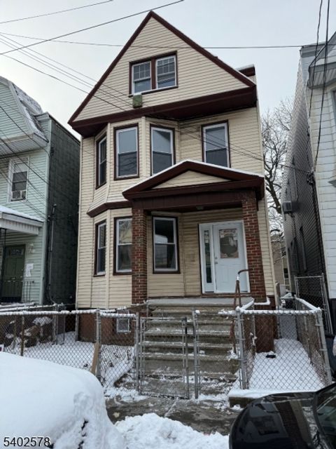 173 Wilkinson Ave Jersey City NJ 07305