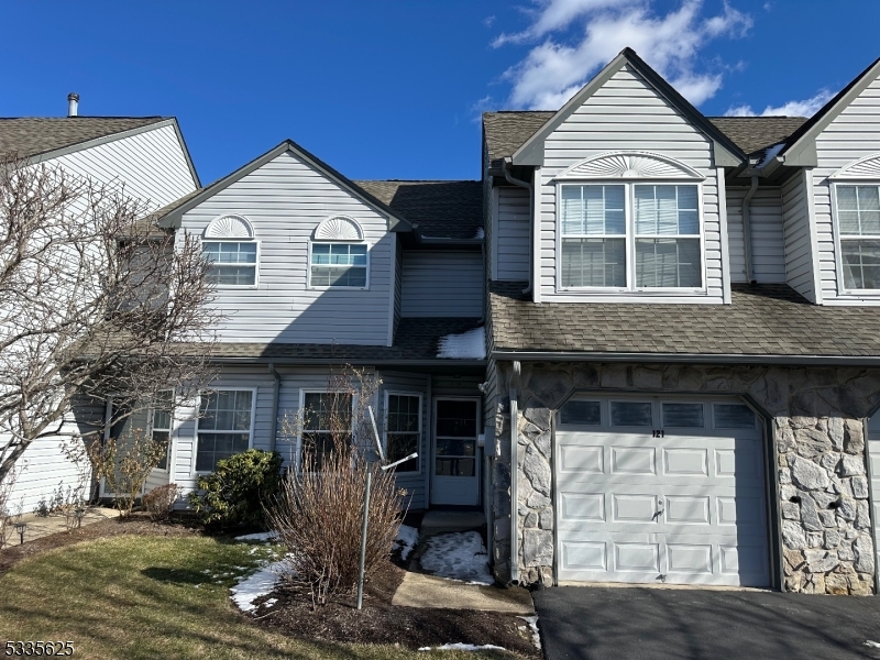 121 Orion Rd