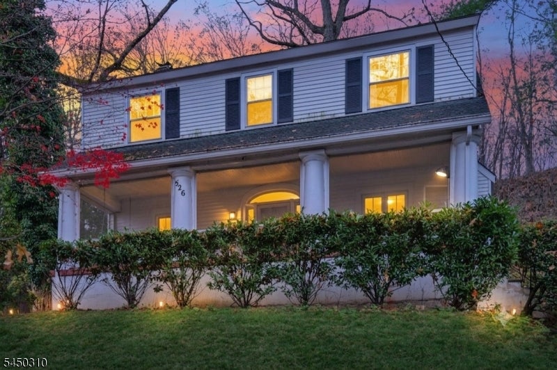 526 Highland Ave