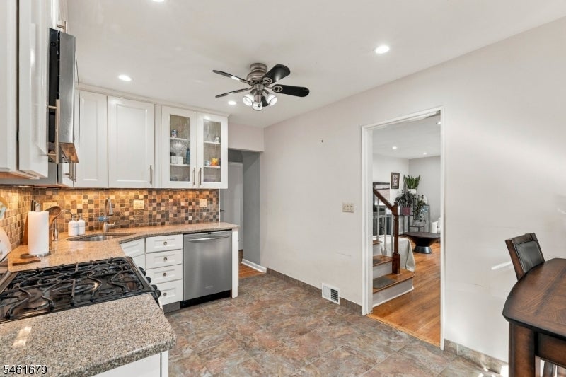 26 Mount Vernon St