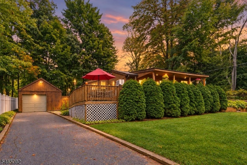 36 Beach Haven Rd