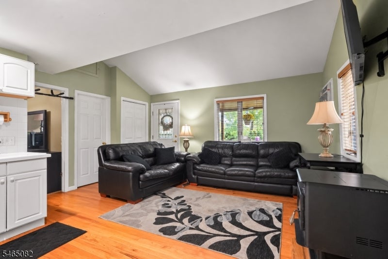 36 Beach Haven Rd