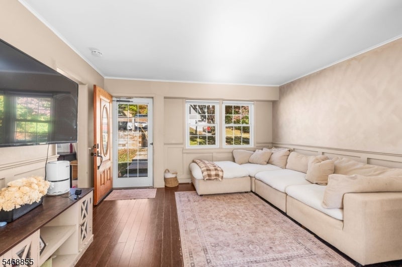 50 Butternut Rd