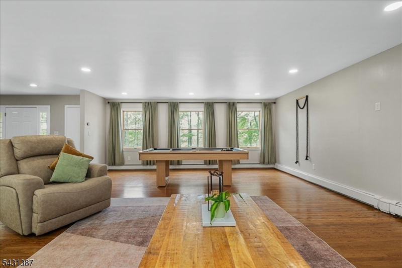 40 Tamarack Rd