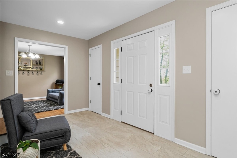 40 Tamarack Rd
