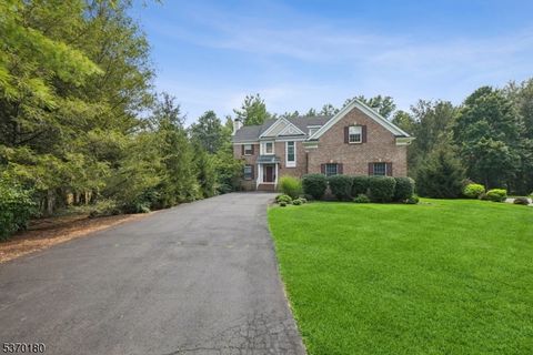 28 Everson Pl Bernards Twp. NJ 07920