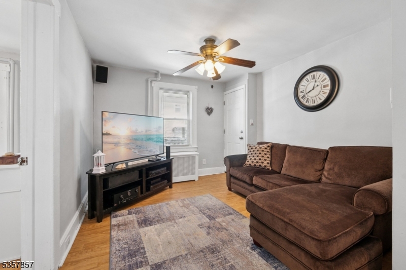 39 Mill St
