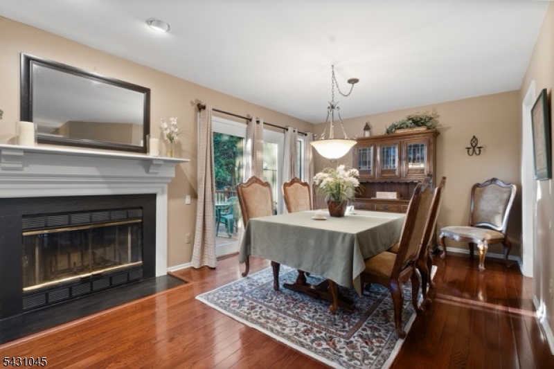 32 Lenox Ct