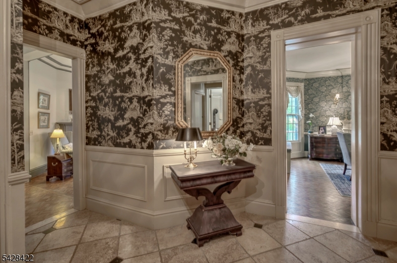 270 Mendham Rd