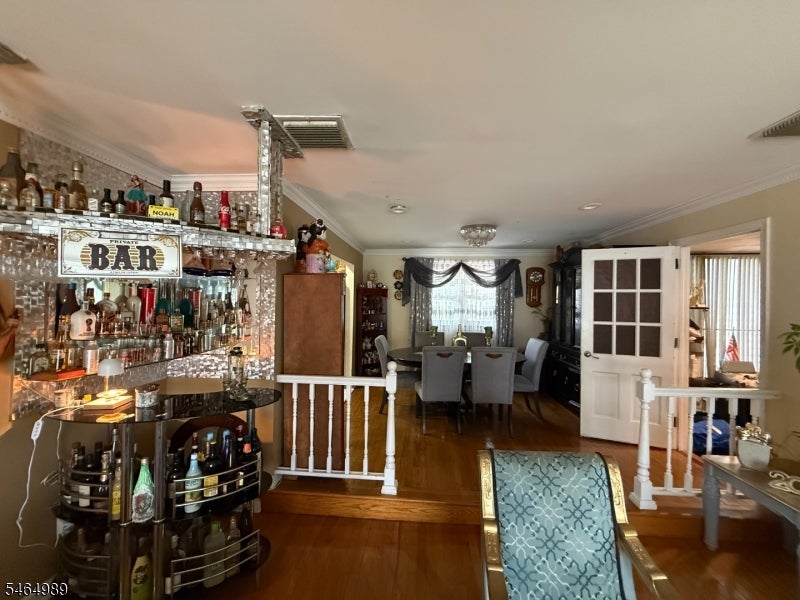 115 Crampton Ave