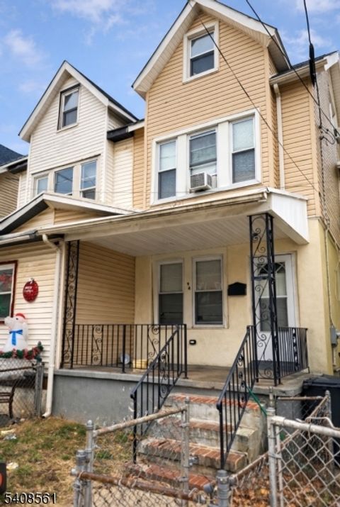 94 Race st Trenton City NJ 08638