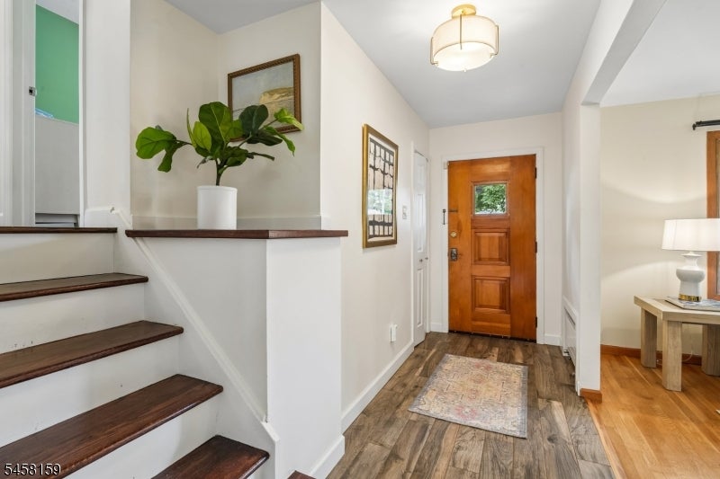 49 Skyview Rd