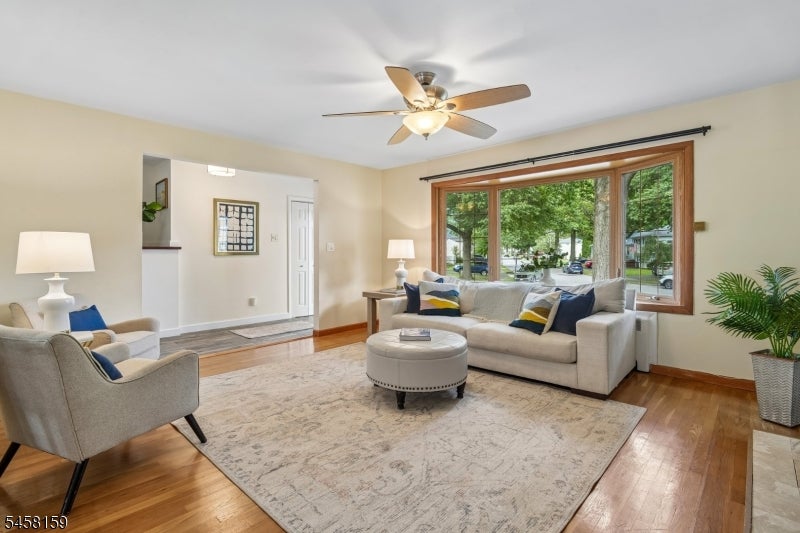49 Skyview Rd