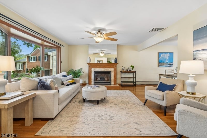 49 Skyview Rd