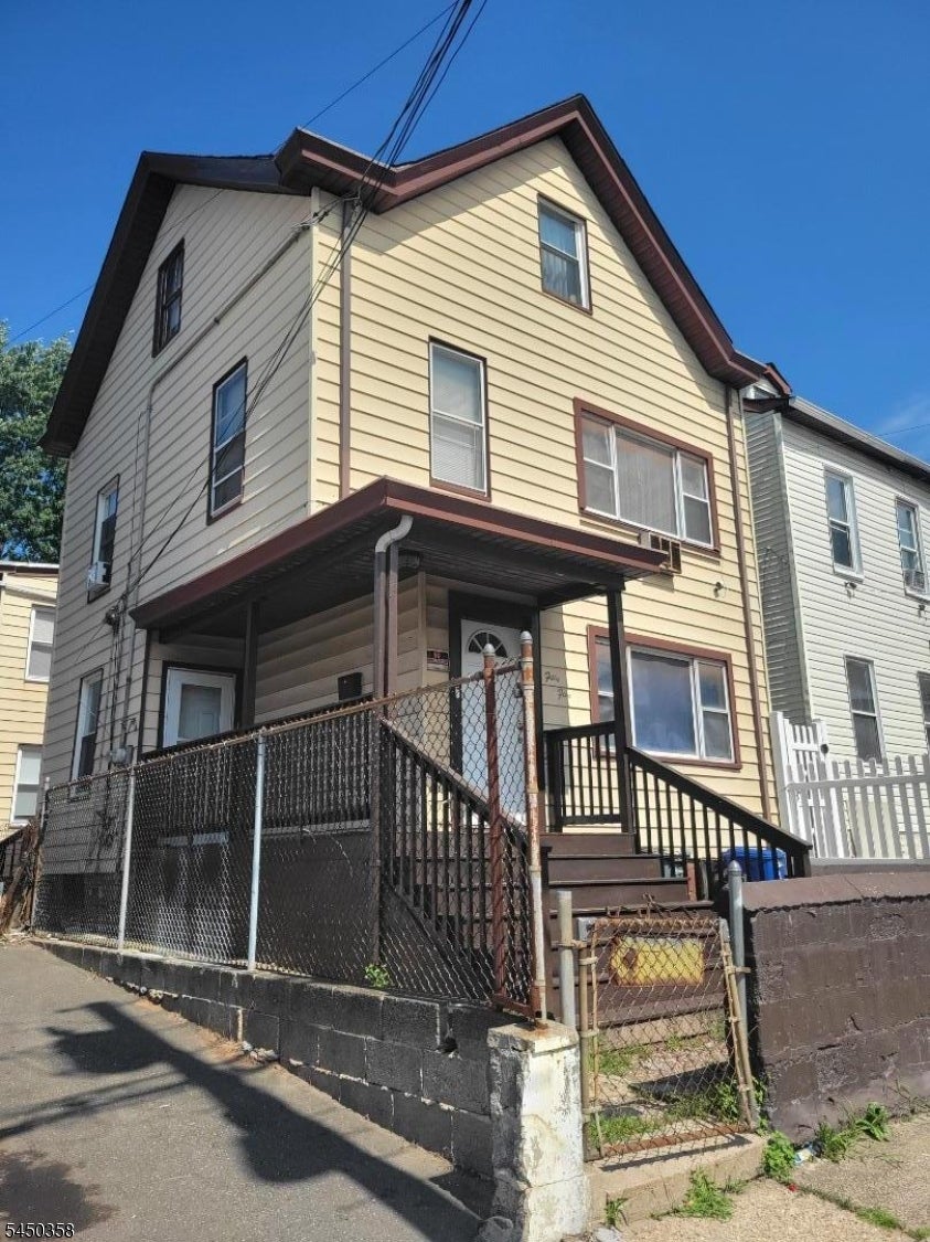 55 N 6Th St