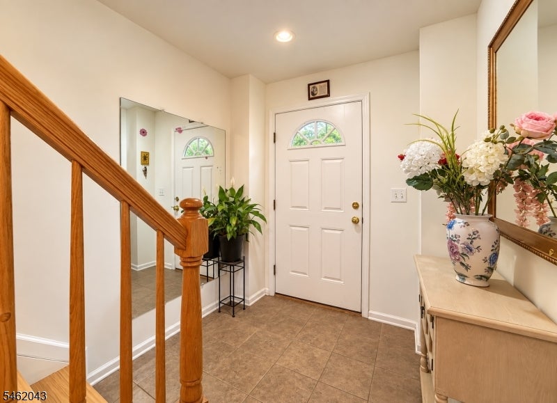 27 Keenan St