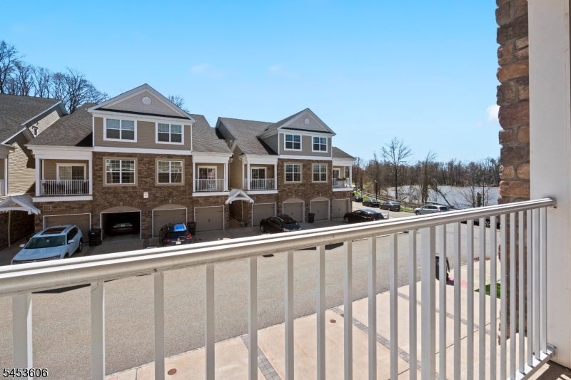 104 Birch Ct