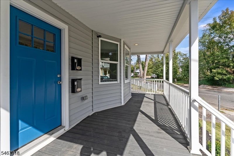 113 Brook Ave