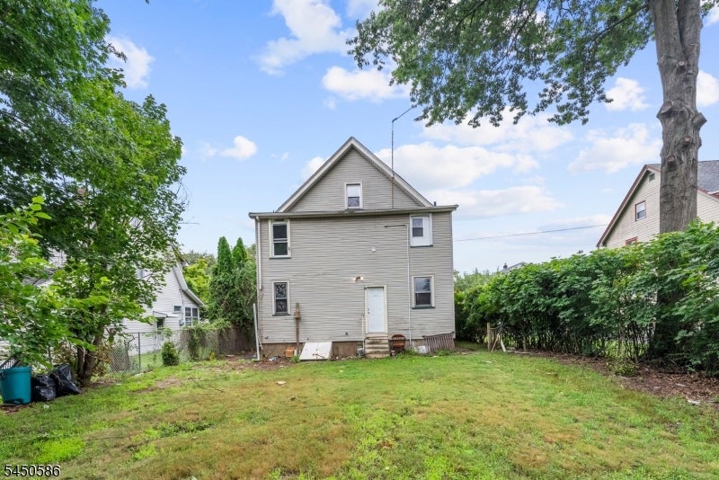 36 Pulaski St