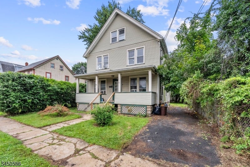 36 Pulaski St