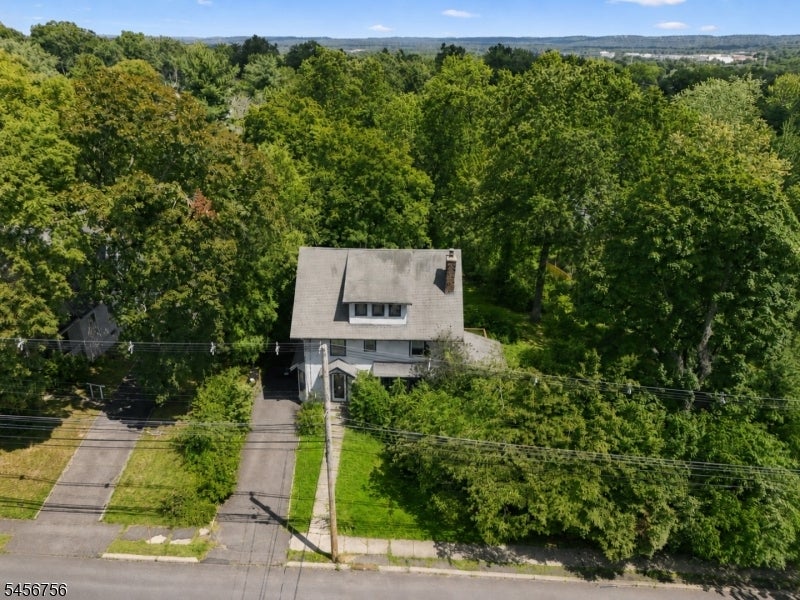 90 Watchung Ave
