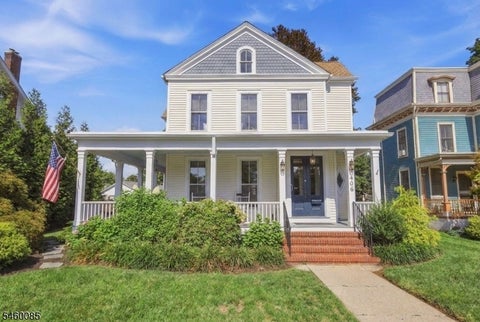Photo for 406 W Moore St
