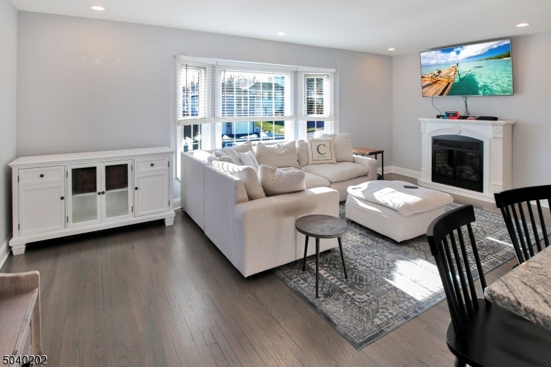 2 Brandywyne Dr