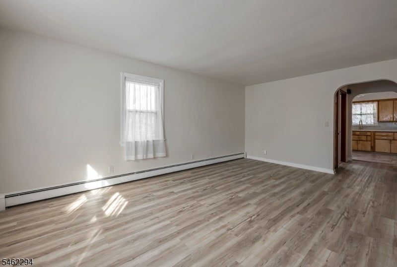 122 Westview Ave