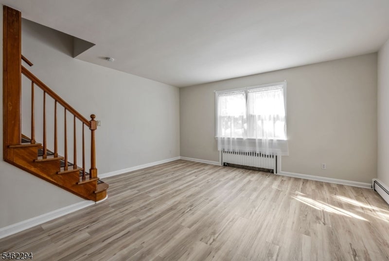 122 Westview Ave