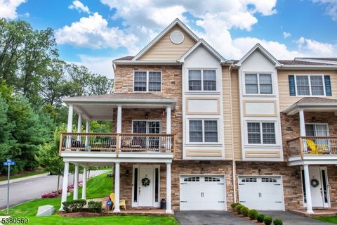 29 Halina Ln Butler Boro NJ 07405