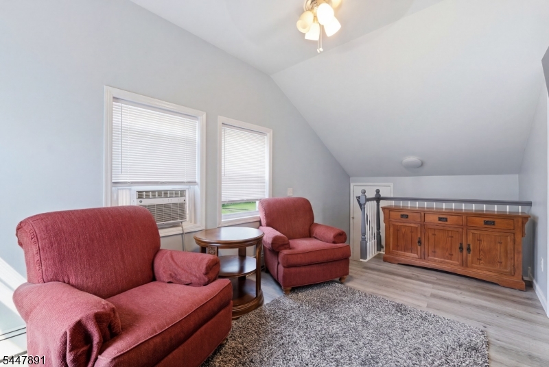 2 - 4 Sharon Ct