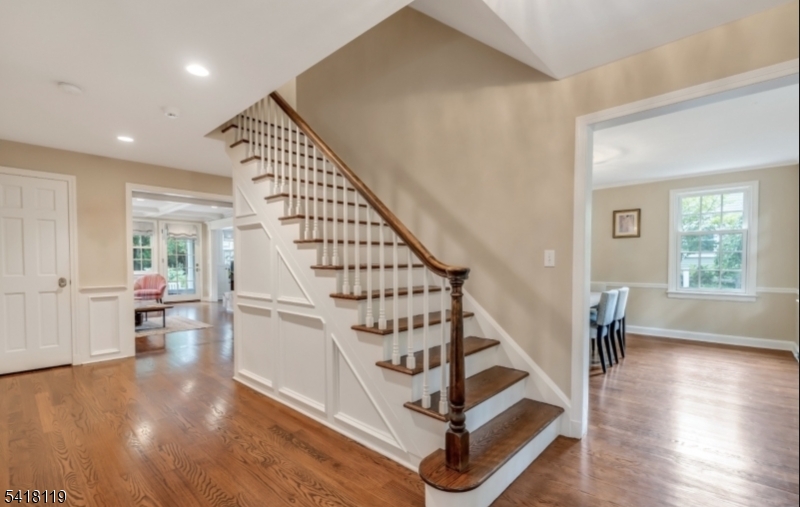307 FOREST DRIVE SOUTH