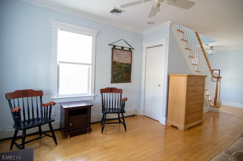 46 Grand St