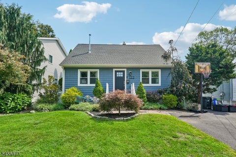 Photo for 122 Maplewood Ave