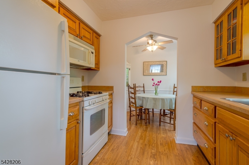 2446 Hill Rd