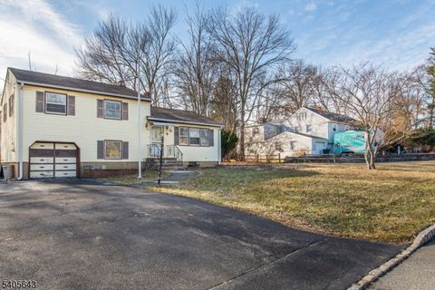 6 Hamilton Ct Hanover Twp. NJ 07981