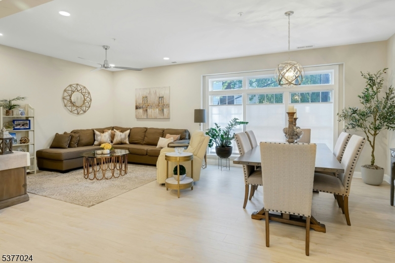 24 Elm St 2B
