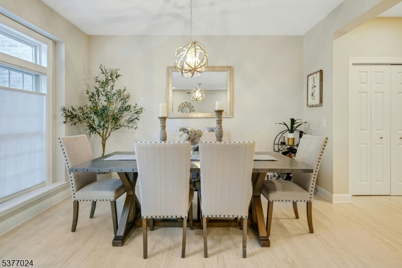 24 Elm St 2B