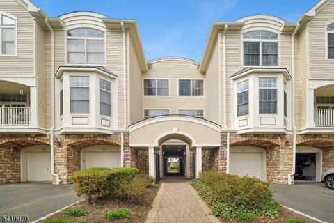 614 Turlington Ct Livingston Twp. NJ 07039