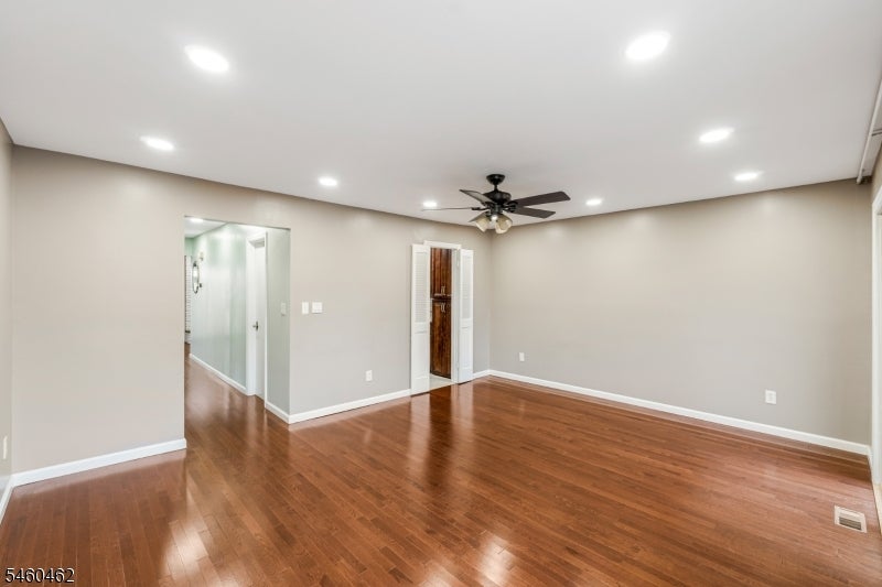 32 Chelsea Way