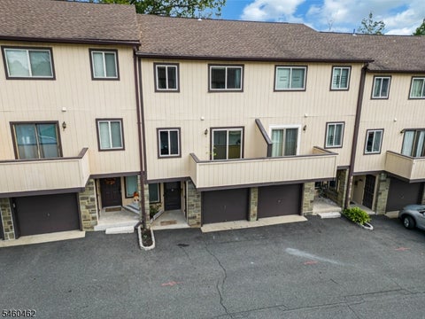 Photo for 32 Chelsea Way