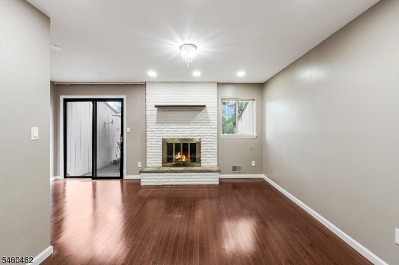32 Chelsea Way