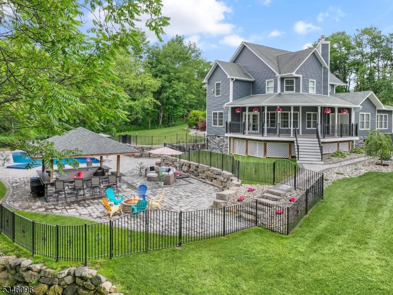 17 Mt Salem Rd