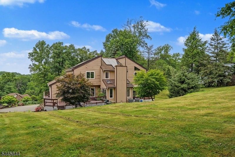 4 SKYTOP DRIVE