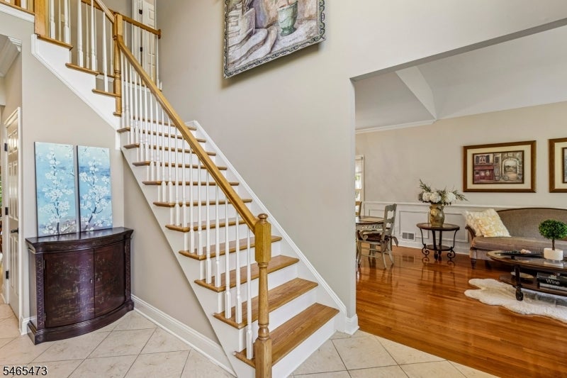 22 Mount Airy Rd
