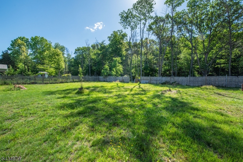 54 Stony Brook Rd