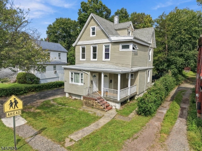 406 Saddle River Rd 2