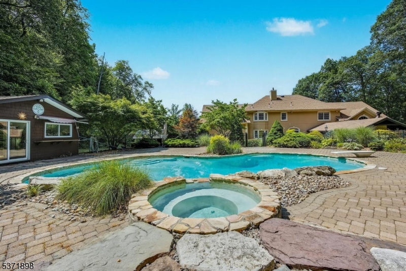 28 Cottonwood Trl